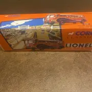 NEW Corgi Classics 53902 Lionel City Yellow Coach 743 Lionel Bus Lines NIB