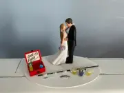 Cake Topper Wedding Bridal Bride Groom Going Gone Fishing Beer Can 2 Beer mugs