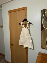 Old Navy NWT Medium Off-White Denim Shortalls