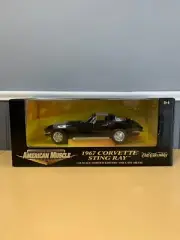 1/18 1967 CORVETTE STINGRAY ERTL LIMITED EDITION