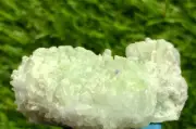141 carats beautiful tourmaline Crystal specimens from Afghanistan