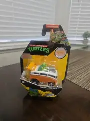 Teenage Mutant Ninja Turtles Leonardo VW Bus Hot Wheels Collectibe NEW NIB TMNT