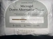Microgel Down Alternative Pillow Standard/Queen Medium (20x28)-Threshold