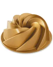 Nordic Ware 6-Cup Heritage Bundt Pan