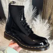 Dr. Martens Patent Leather Boot Size 6 1460 Black Lug Ankle Heel Lace Up Women S