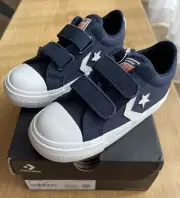 Converse Star Player 2V OX - Infant Size US 9 - 767550C - Obsidian/White - New!!
