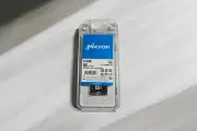 O-Micron/Crucial 2400 512GB M.2 2230 NVMe SSD, 4200MB/s, Original Rog Ally