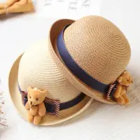 在飛比找momo購物網優惠-【PS Mall】韓版兒童小熊娃娃可愛遮陽帽草帽(B008)