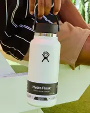 [Hydro Flask] Hydro Flask 32Oz Wide Mouth Water Bottle in White One Size
