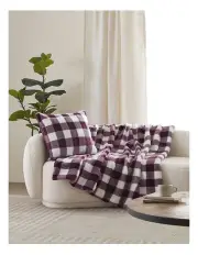[Dreamaker] Gingham Plush Throw Blanket in Cherry