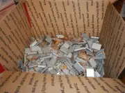 10lb BOX of 1 1/4" STEEL BANDING CLIPS strapping metal seals pallet