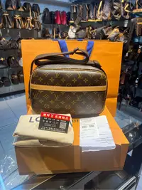 在飛比找Yahoo!奇摩拍賣優惠-湘琴精品 LV 正品記者包 近全新美品45800