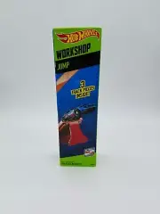 Hot Wheels Workshop Jump 3 Piece Track Set From 2013 - Mint In Box Model BGX11