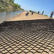 Ground Grid for Outdoor Driveway Pathway Subgrade Work, 2 Inch Ground Mesh Pea Gravel Soil Stabilizer Slope Grid(4x8 m/13x26 ft)