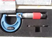 Outside Micrometer quality 0-25mm x 0.01mm includes calibration certificate