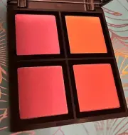 e.l.f. BLUSH PALETTE in LIGHT * 4 BEAUTIFUL SHADES TO MIX & MATCH FULL SZ. BNIB