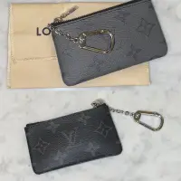 在飛比找蝦皮購物優惠-全新真品  路易威登 LOUIS VUITTON LV  黑