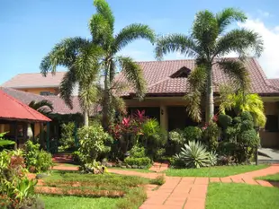 G和E花園亭閣陽台飯店G and E Garden Pavilion and La Verandah Hotel