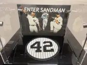 Mariano Rivera - New York Yankees - Glover Or Helmet Display With LED Lights