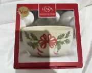 Lenox Holiday Bow Mistletoe Bowl 16 OZ