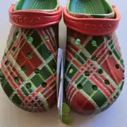 Crocs Baya Holiday Plaid Clogs Christmas Kelly Green Comfort Sandals Mens 11