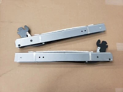 Bosch Hinge Kit for 36" Oven Door Range -- #00706473