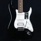 Fender Player Stratocaster Hss Black No.YG695