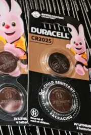 Duracell 2025 2 Pack (CR2025/2) 3V Lithium Battery - Brand New