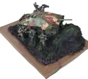1:35 Diorama Hetzer Tank Killer 1954 Built And Painted incluse figures
