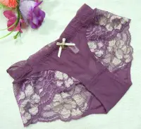 在飛比找Yahoo!奇摩拍賣優惠-曼黛瑪璉~【F8258-2】蕾絲繡花網紗褲 ~M~葡萄紫