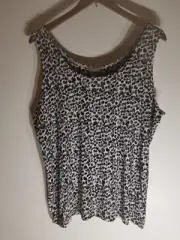 Chico's Travelers Shiny Snow Leopard Tank Top Size 3 NWT $59