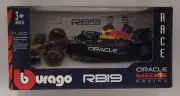 1:43 Bburago B18-38190A Fernando Alonso Aston Martin AMR23 (no Figure) 2023