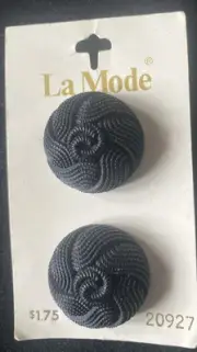 Vintage LA MODE BUTTONS #20927 Black Round Floral 1 Inch New In Card - #60