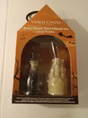 Yankee Candle Boney Bunch Bride & Groom Reed Diffuser Set Spiced Pumpkin