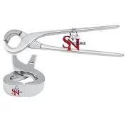 Farrier Horse Shoe Puller/Shoe Spreader - Stainless Steel