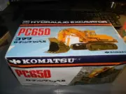 Shinsei 614 Komatsu PC650 Hydraulic Excavator 1/50 Scale With Box