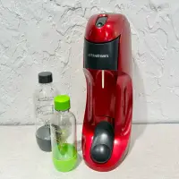 在飛比找蝦皮購物優惠-Sodastream Dynamo氣泡水機 (二手)