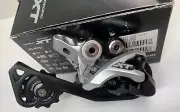 Shimano Deore XT RD-M781 Shadow Rear Derailleur Direct Mount Long Cage Silver