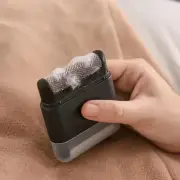 PORTABLE Mini Manual Hairball Trimmer - Ball Lint Remover Fabric Sweater Carpet