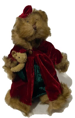Tender Hearted Collectibles Teddy Bear Christmas Plush Red Velour Cape baby bear