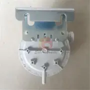1PC New SIEMENS Pressure Switch QBM81-3 20-300pa