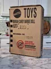 Barbie Mariah Carey "Holiday Signature Christmas 2023"