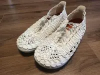 在飛比找Yahoo!奇摩拍賣優惠-4 白色編織快乾機能透氣舒適涼鞋戶外運動鞋 nike acg
