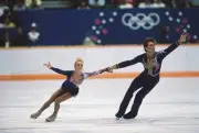 American figure skaters Peter Oppegard and Jill Watson competing a- Old Photo 1