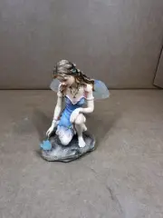 Faerie Glen Vintage Fairy Figurine Krystaluma FG#804 BRAND NEW IN BOX
