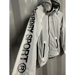 Superdry 極度乾燥 女生白色輕型運動夾克/訓練外套/防風外套/運動外套/SPORT/訓練裝備衣/G50001ZO