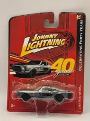 1968 SHELBY GT-500-2009 JOHNNY LIGHTNING-40 Years-1:64 DIE-CAST-8