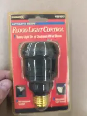 DIMANGO FLOOD LIGHT CONTROL DUSK TO DAWN HS250D