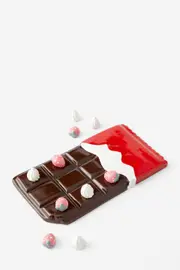 [Typo] Typo - Premium Tic Tac Toe - Strawberries and cream SOLID STRAWBERRIES AND CREAM