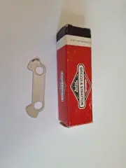 NOS OEM Genuine Briggs & Stratton Engine Screw Lock Plate. Part 222263